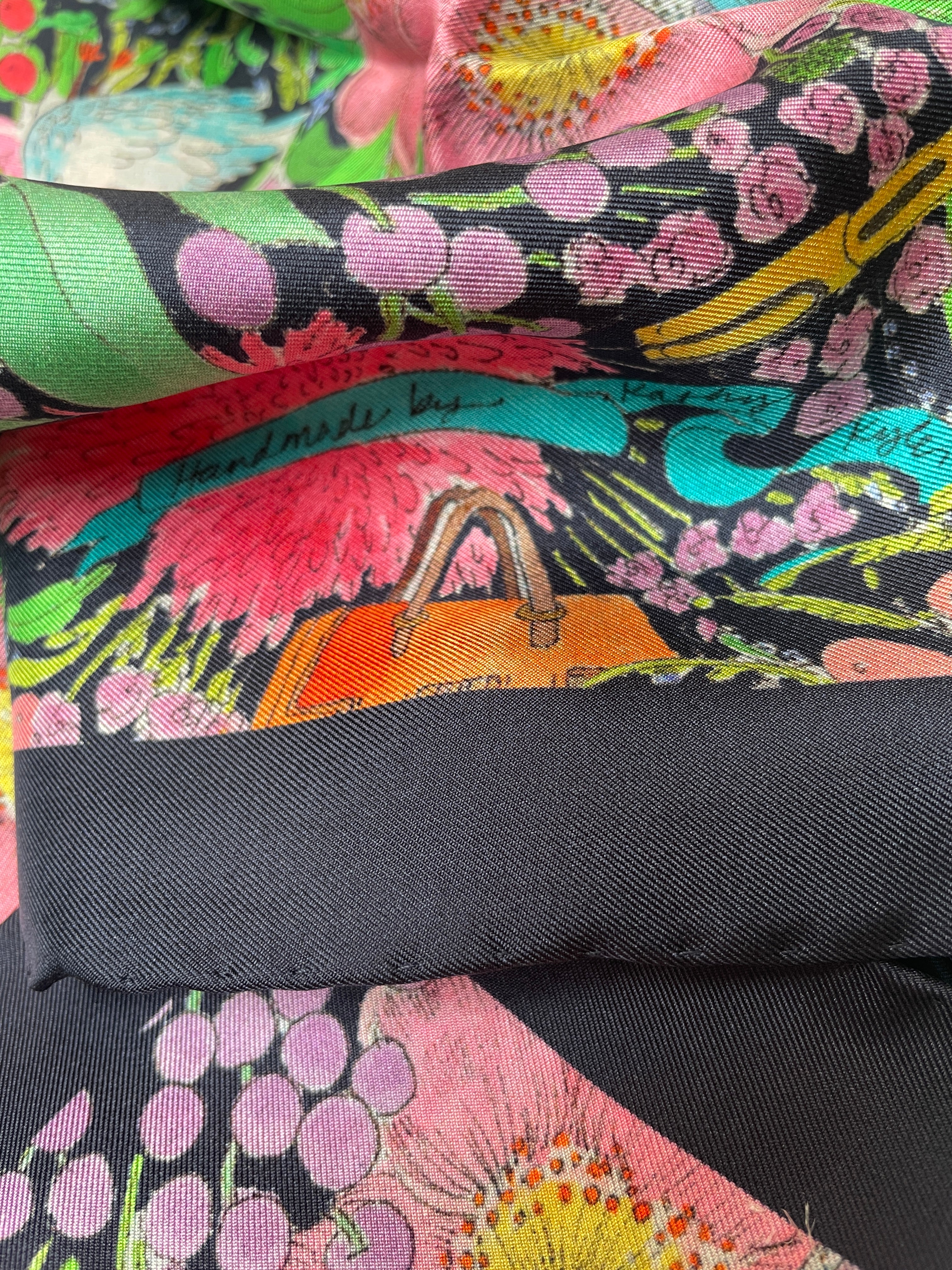 Capsule Collection Scarf - Black with no border