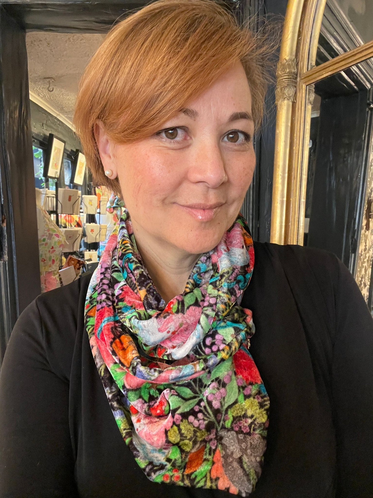 Velvet scarf